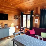 Apartman Lesny Zakatek Uroczysko -apartamenty Nowoczesnej Stodoly Stogniewice