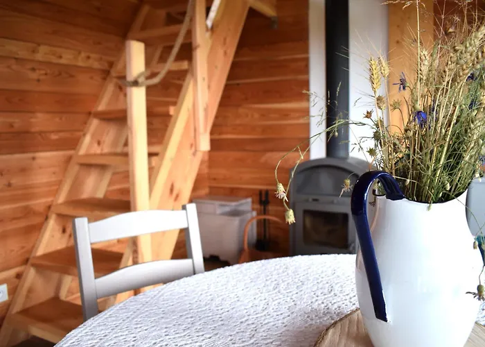 Lesny Zakatek Uroczysko -apartamenty Nowoczesnej Stodoly Апартаменты Stogniewice