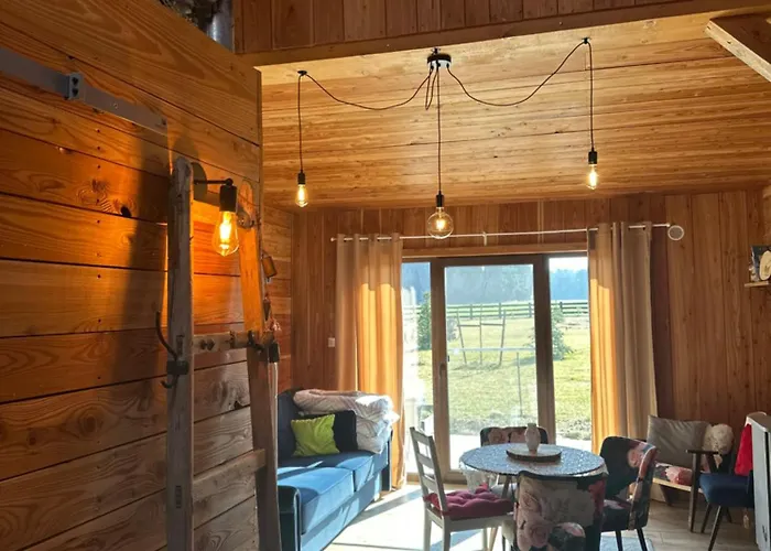 Lesny Zakatek Uroczysko -apartamenty Nowoczesnej Stodoly