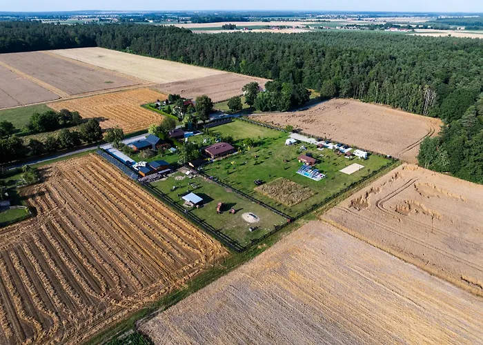 Lesny Zakatek Uroczysko -apartamenty Nowoczesnej Stodoly Апартаменты